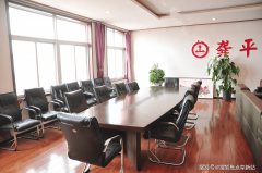 防走失精确率达99.8%[1][3][5]；“五师共管”专